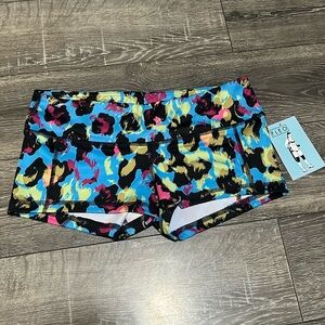 Fleo True High Original Short size medium NWT